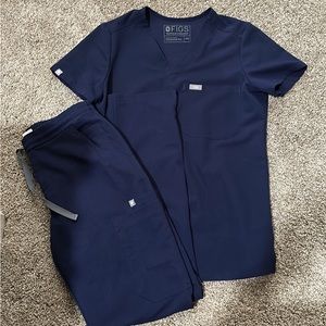 Figs navy scrubs